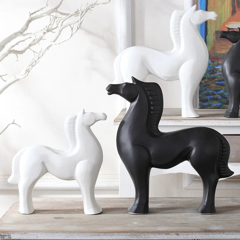 Escultura de Cavalo de Cerâmica 